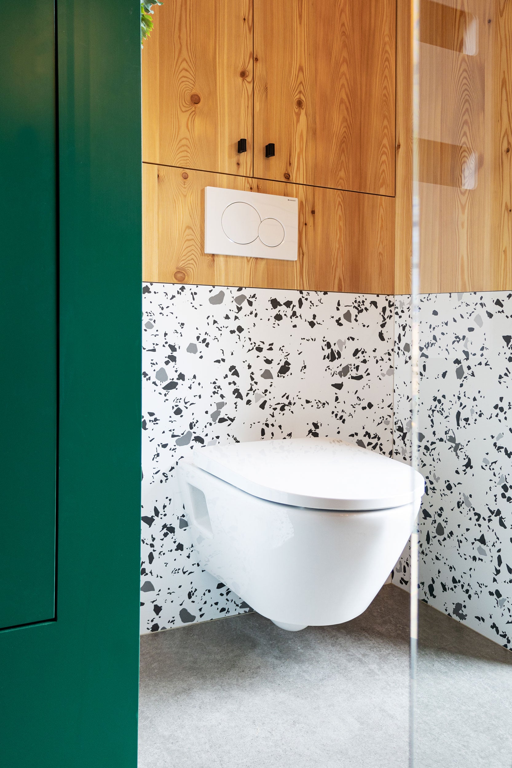 tinyblue badehaus, badcontainer, sanitärcontainer, wc container, bad modul camping